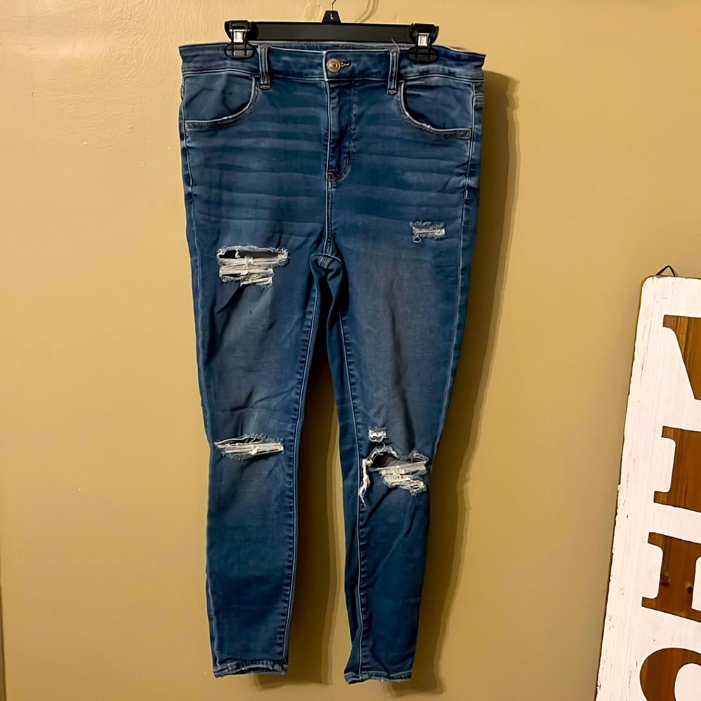 American Eagle brand jeans. Next level stretch. Women’s 14.
